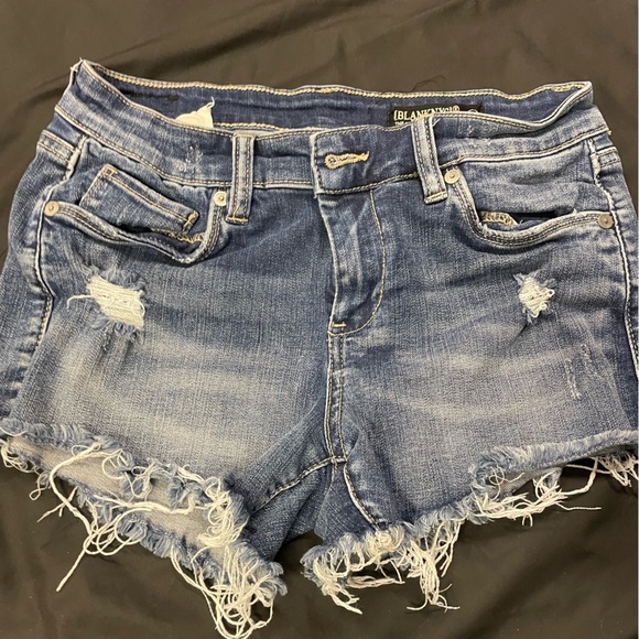 JEAN SHORTS - Picture 2 of 4